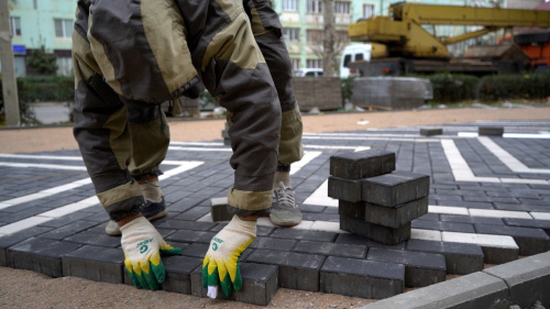 Ещё на 8 улицах Дербента будут благоустроены тротуары