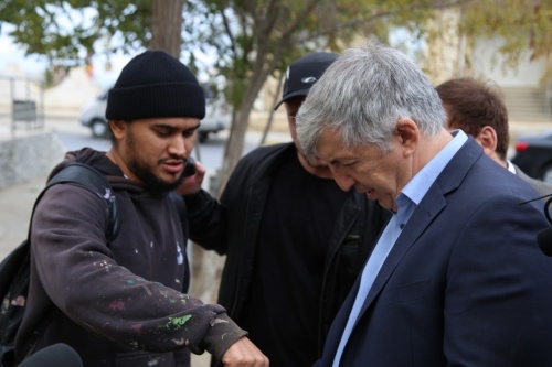 В Дербенте проявятся большие этно граффити