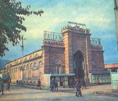 В администрации Дербента обсудили пути развития здания "Пассажа"