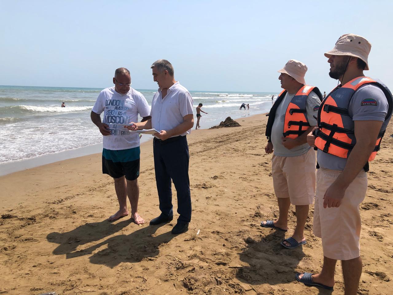 Профилактика  безопасности людей на побережье Каспийского моря г. Дербента 