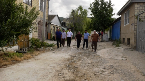 Глава Дербента встретился с жителями улицы Мира