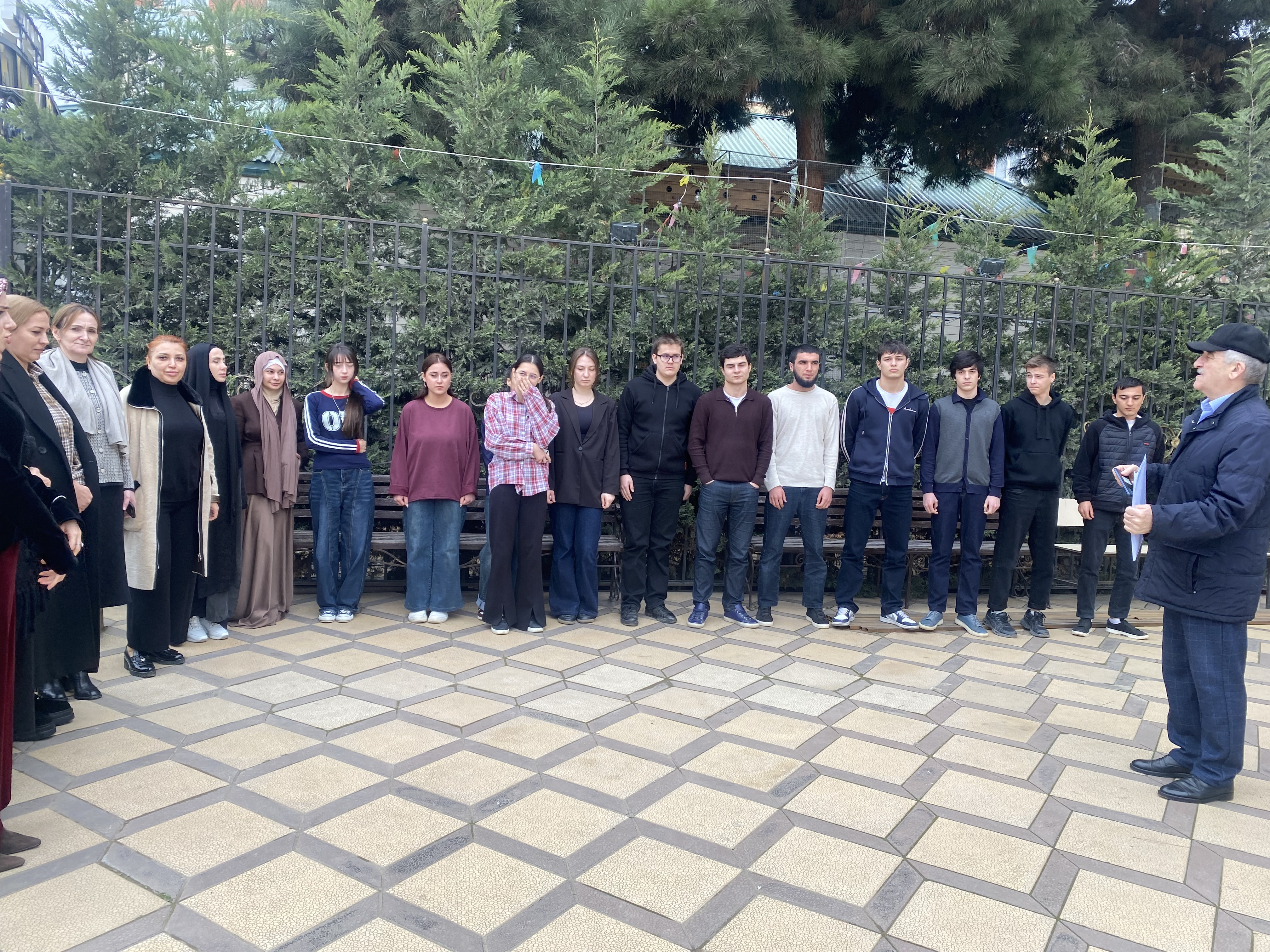 Учебная тренировка по эвакуации в Дагестанской академии образования и культуры