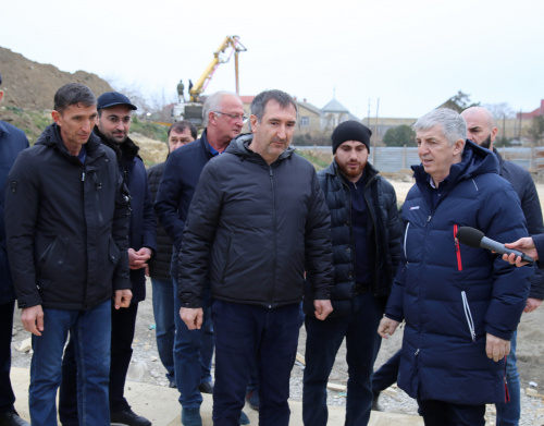 Хизри Абакаров и Абдулпатах Амирханов посетили парк Низами в Дербенте