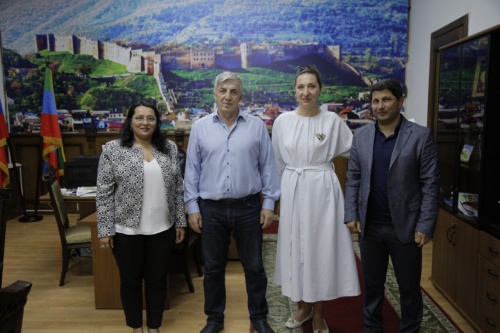 Хизри Абакаров обсудил возможность создания в Дербенте школы-интерната со спортивным и языковым уклоном