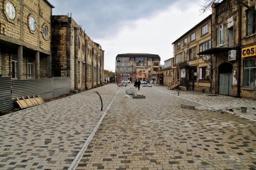 Хизри Абакаров побывал на переулке Казем-Бека, где продолжается реконструкция