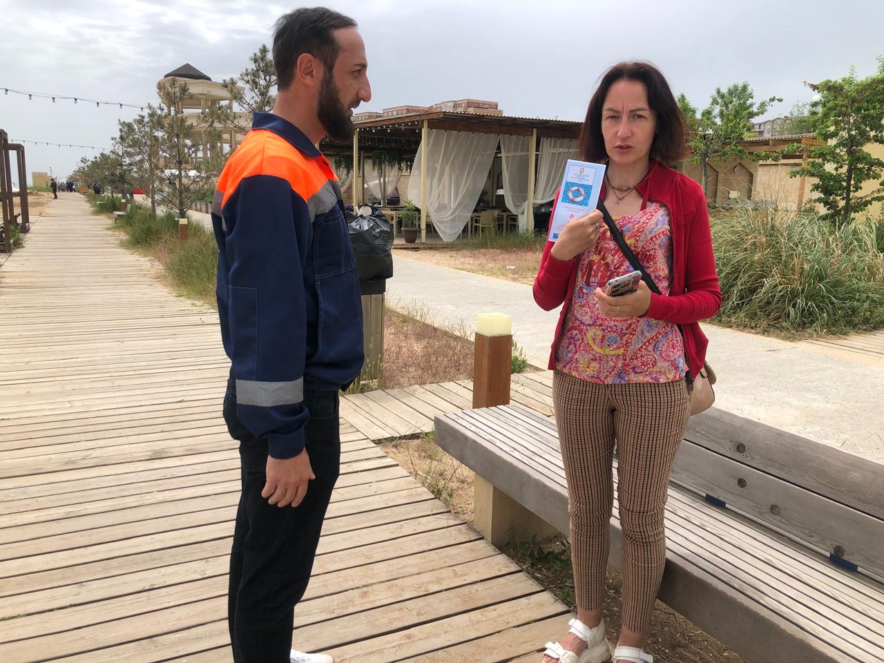 Профилактические мероприятия с отдыхающими гражданами на побережье Каспийского моря