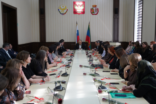 В Дербенте обсудили антитеррористическую защищенность школ и детских садов