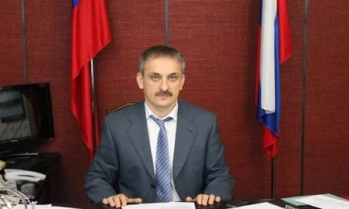 Поздравление полномочного представителя Главы Республики Дагестан в ЮТО РД с 9 мая