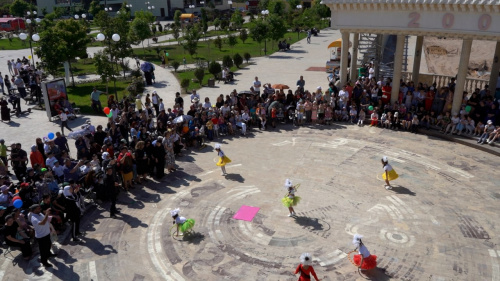 В Дербенте в честь Дня защиты детей состоялся праздничный концерт