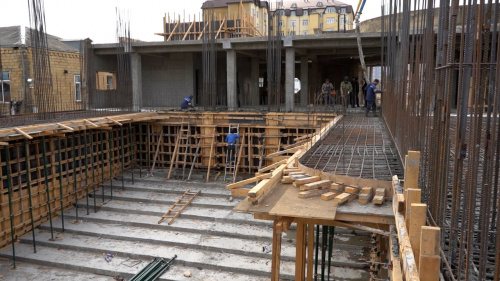 В Дербенте продолжается реконструкция Азербайджанского драмтеатра