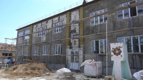 Началось благоустройство территории Дербентского кадетского корпуса